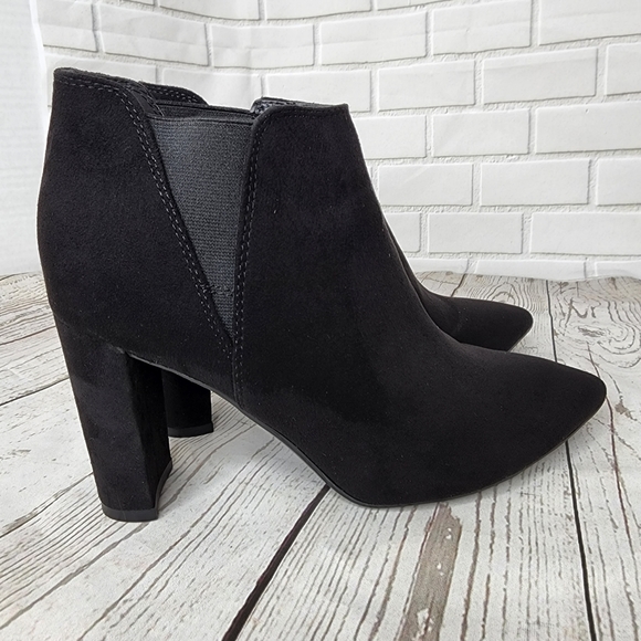 Marc Fisher Kalita Women's Ankle Boot Heels Slip On Pointed Toe Black - Picture 5 of 14